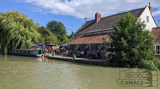 The Barge Inn - Seend