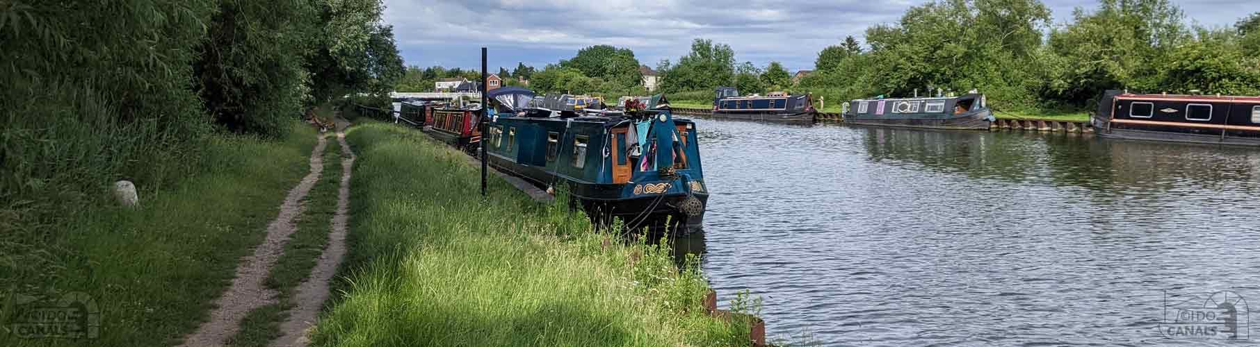 Patch Bridge South Visitor Mooring 14 Days Patch Bridge South Visitor Mooring 14 Days